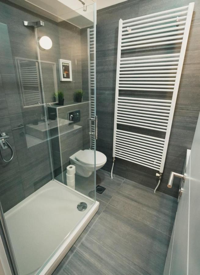 Apartment Franky 6 , 1 St Floor Zagreb Bagian luar foto