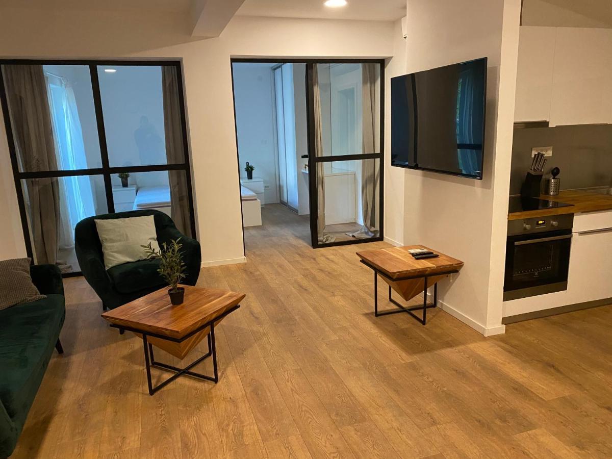 Apartment Franky 6 , 1 St Floor Zagreb Bagian luar foto