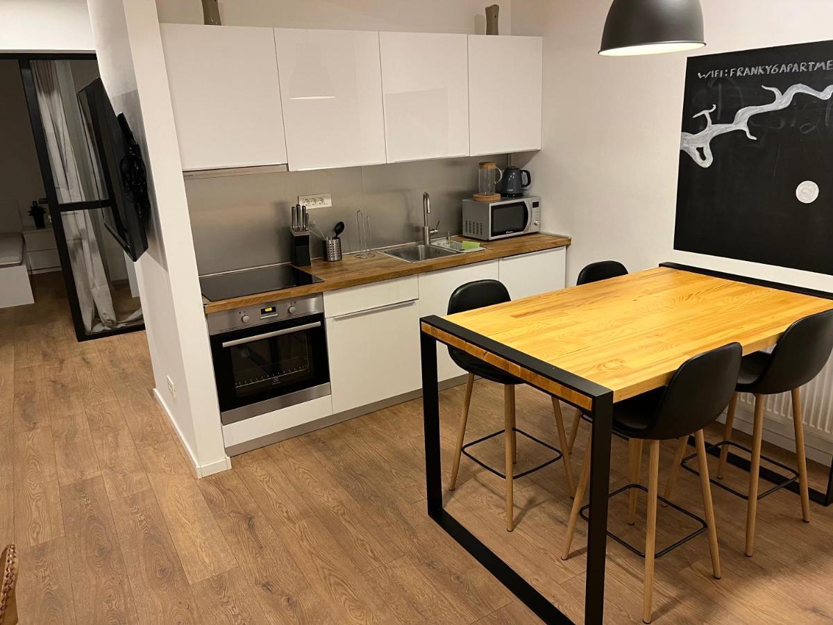 Apartment Franky 6 , 1 St Floor Zagreb Bagian luar foto